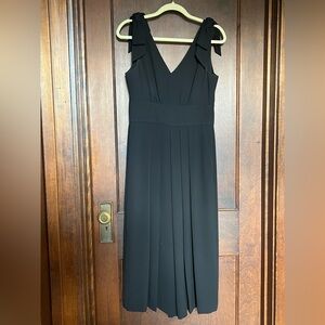 Elegant Black Sleeveless Cropped Jumpsuit